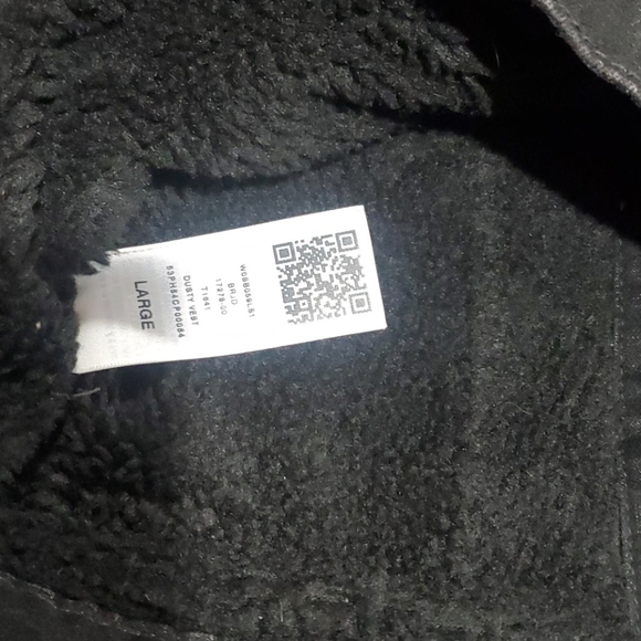 True religion women's vest - Picture 6 of 7